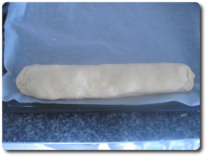 La depositamos en la bandeja, en un extremo, para ir dejando sitio a las otras.