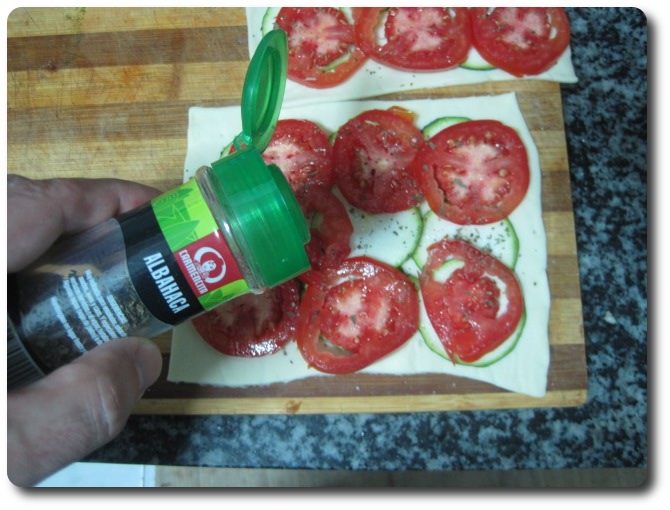 recetasbellas-hojaldre-verduras-queso-cabra-horno-26mar2015-08