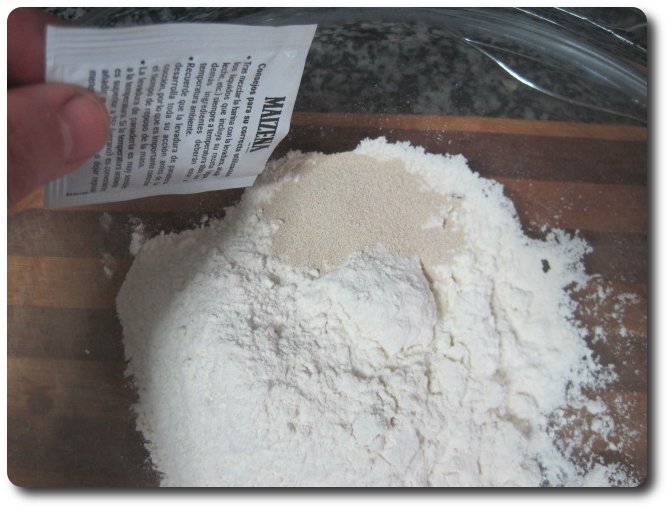 recetasbellas-pizza-salchichas-maiz-18mar2016-01