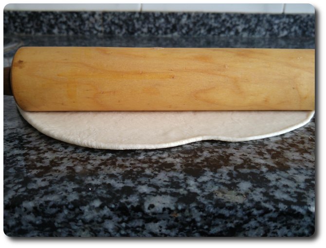 06-recetasbellas-pizza-tres-chocolates-platano-02abr2016